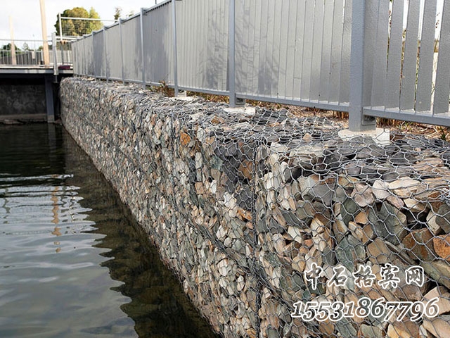 鉛絲石籠 鉛絲石籠