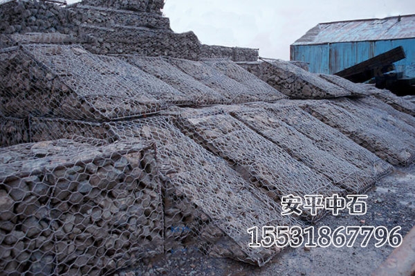 護岸格賓網.jpg 護岸格賓網.jpg